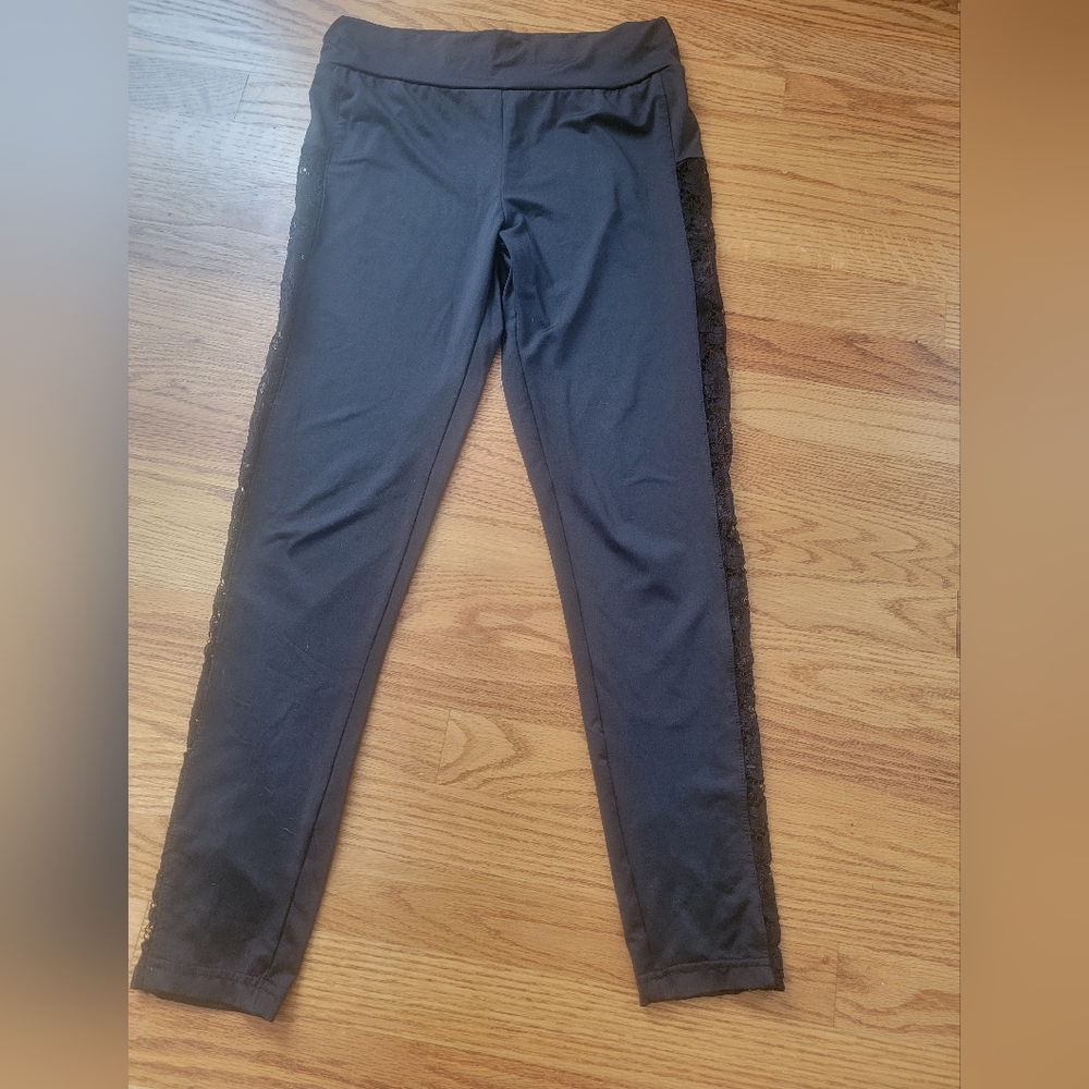 Black Leggings With Lace Side panel